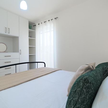 Oikies Luxury Apartments With Private Free Parking Area Agios Nikolaos Exterior foto