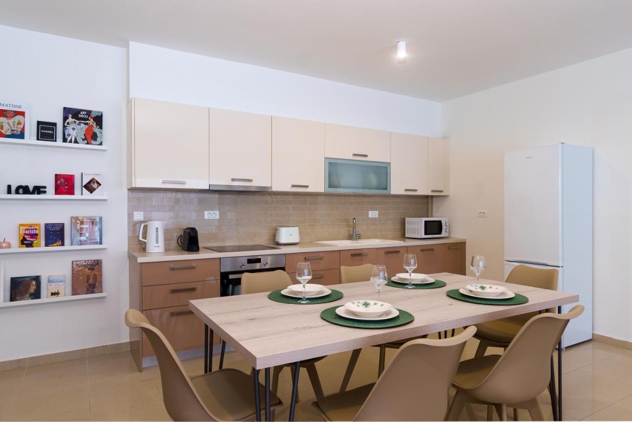 Oikies Luxury Apartments With Private Free Parking Area Agios Nikolaos Exterior foto
